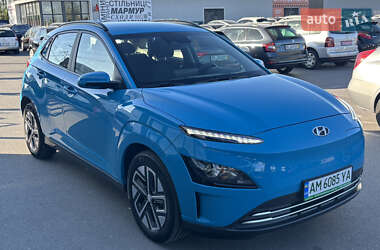 Позашляховик / Кросовер Hyundai Kona 2022 в 