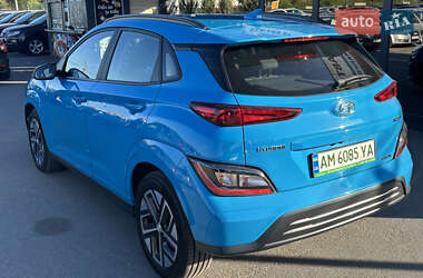 Позашляховик / Кросовер Hyundai Kona 2022 в 