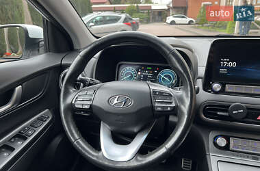 Позашляховик / Кросовер Hyundai Kona 2021 в 