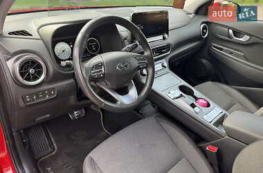 Позашляховик / Кросовер Hyundai Kona 2021 в 