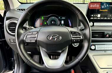 Внедорожник / Кроссовер Hyundai Kona 2020 в 