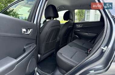 Внедорожник / Кроссовер Hyundai Kona 2020 в 