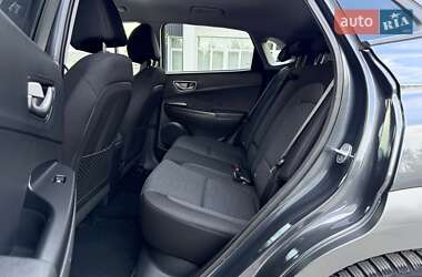 Внедорожник / Кроссовер Hyundai Kona 2020 в 