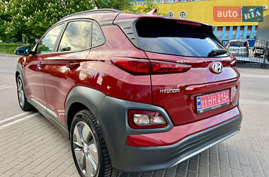 Внедорожник / Кроссовер Hyundai Kona 2020 в 