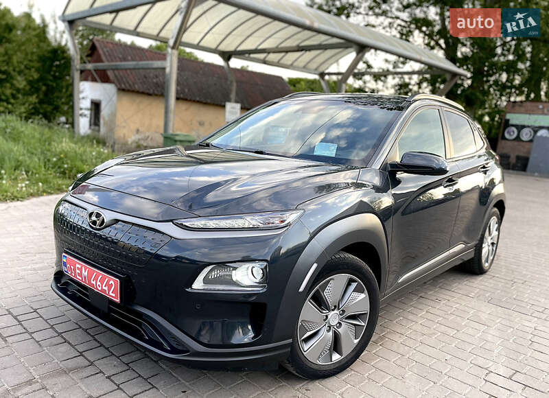 Позашляховик / Кросовер Hyundai Kona 2020 в 