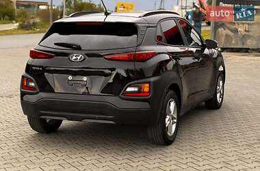 Позашляховик / Кросовер Hyundai Kona 2018 в 