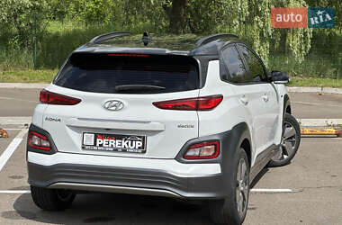 Позашляховик / Кросовер Hyundai Kona 2018 в 