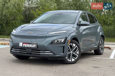 Внедорожник / Кроссовер Hyundai Kona 2022 в 