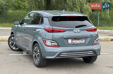 Внедорожник / Кроссовер Hyundai Kona 2022 в 