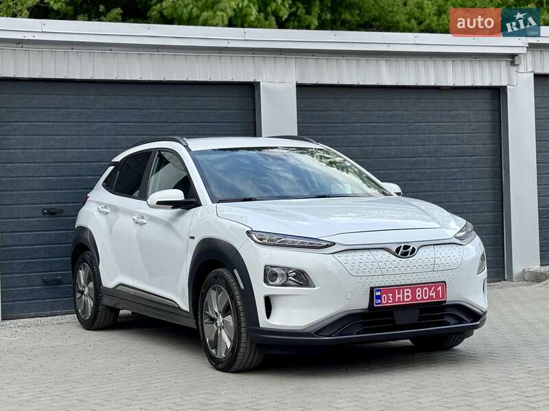 Позашляховик / Кросовер Hyundai Kona 2019 в Тернополі