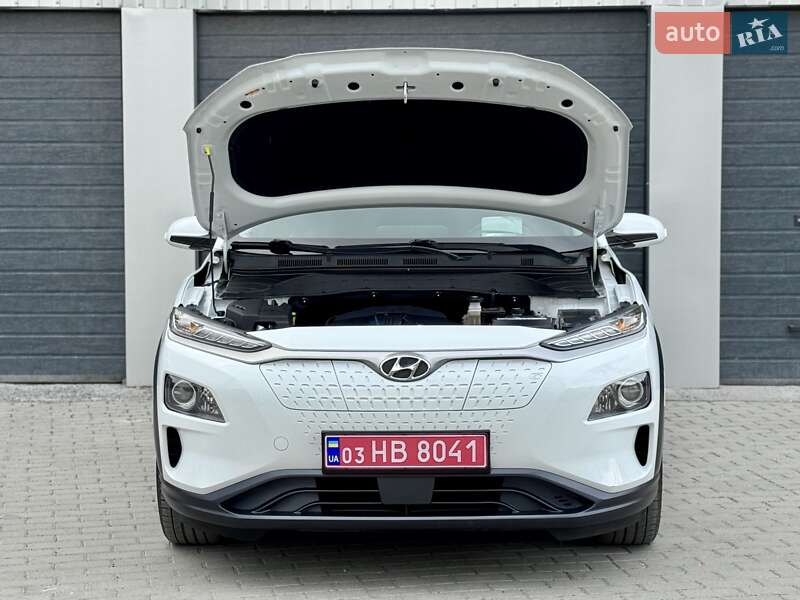 Позашляховик / Кросовер Hyundai Kona 2019 в Тернополі