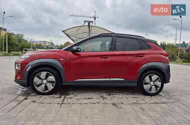Позашляховик / Кросовер Hyundai Kona 2019 в 