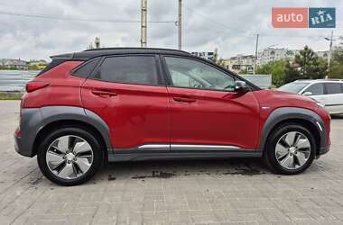 Позашляховик / Кросовер Hyundai Kona 2019 в 