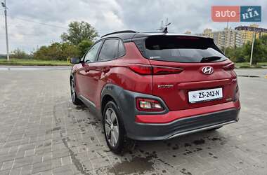 Позашляховик / Кросовер Hyundai Kona 2019 в 
