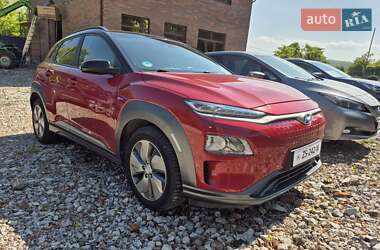 Позашляховик / Кросовер Hyundai Kona 2019 в 