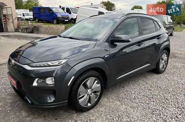 Внедорожник / Кроссовер Hyundai Kona 2019 в 