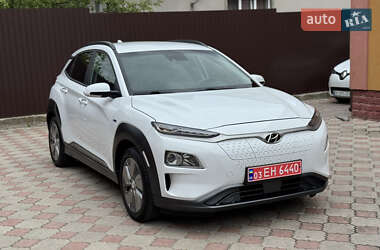 Позашляховик / Кросовер Hyundai Kona 2020 в 