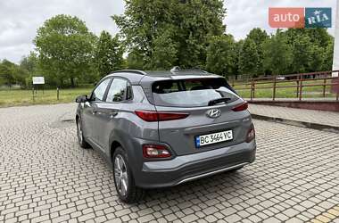 Внедорожник / Кроссовер Hyundai Kona 2020 в 