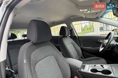 Внедорожник / Кроссовер Hyundai Kona 2020 в 