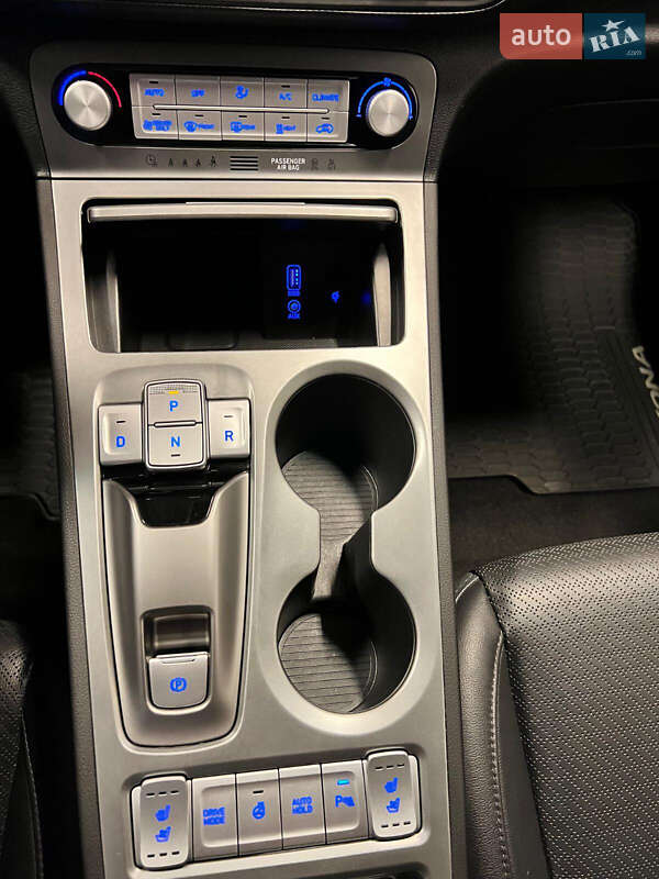 Позашляховик / Кросовер Hyundai Kona 2019 в Києві