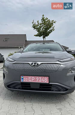 Позашляховик / Кросовер Hyundai Kona 2020 в 