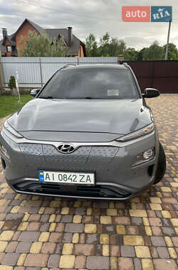 Внедорожник / Кроссовер Hyundai Kona 2020 в Буче
