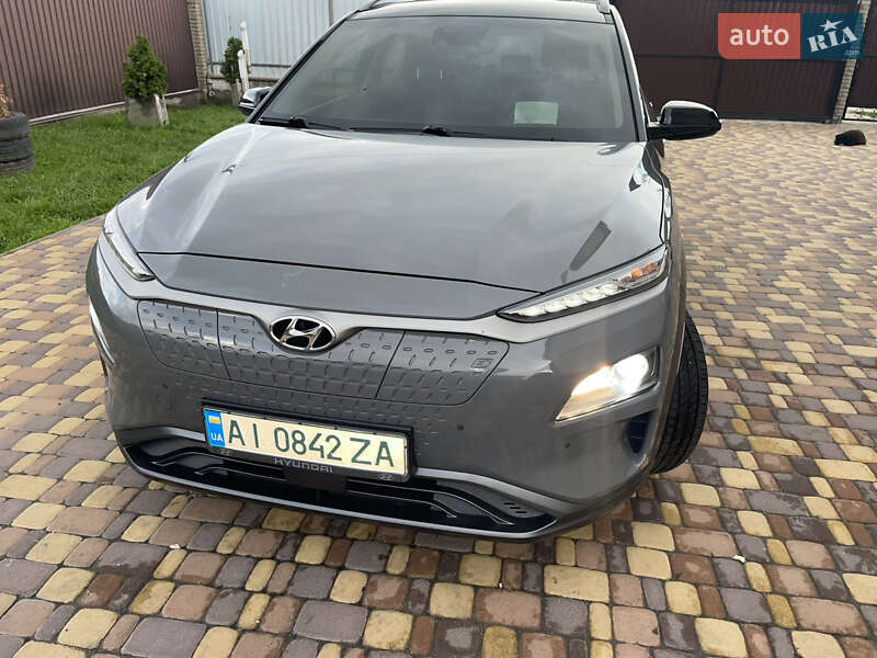 Внедорожник / Кроссовер Hyundai Kona 2020 в Буче