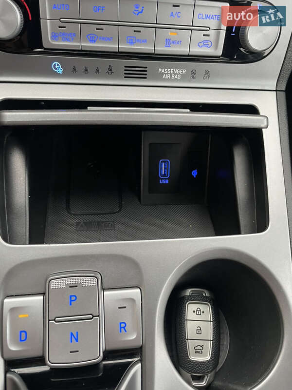 Внедорожник / Кроссовер Hyundai Kona 2020 в Буче
