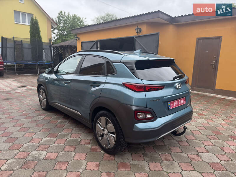 Внедорожник / Кроссовер Hyundai Kona 2020 в Ровно