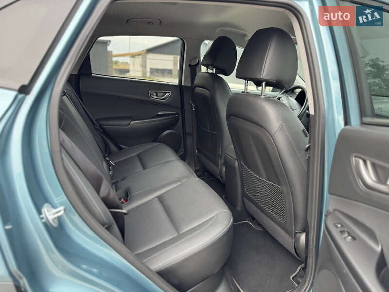 Внедорожник / Кроссовер Hyundai Kona 2020 в Ровно