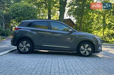 Позашляховик / Кросовер Hyundai Kona 2020 в 