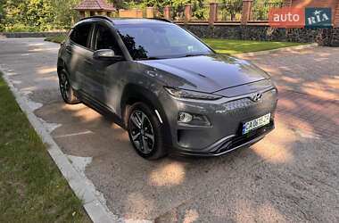 Внедорожник / Кроссовер Hyundai Kona 2018 в Черкассах