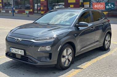 Внедорожник / Кроссовер Hyundai Kona 2018 в 