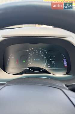 Внедорожник / Кроссовер Hyundai Kona 2018 в 