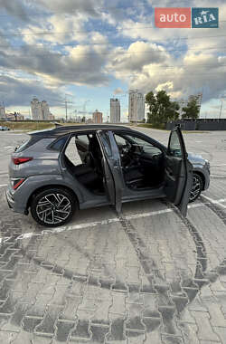 Позашляховик / Кросовер Hyundai Kona 2021 в 