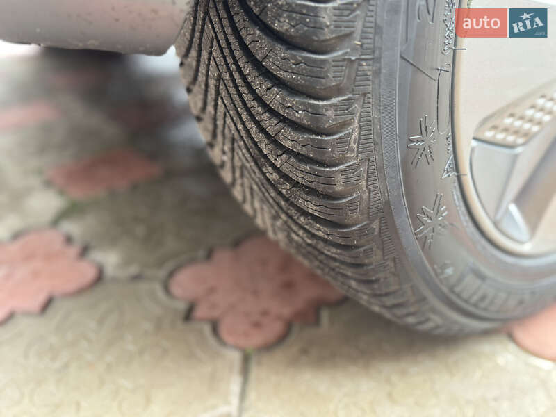 Внедорожник / Кроссовер Hyundai Kona 2019 в Ровно