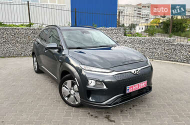 Внедорожник / Кроссовер Hyundai Kona 2020 в 