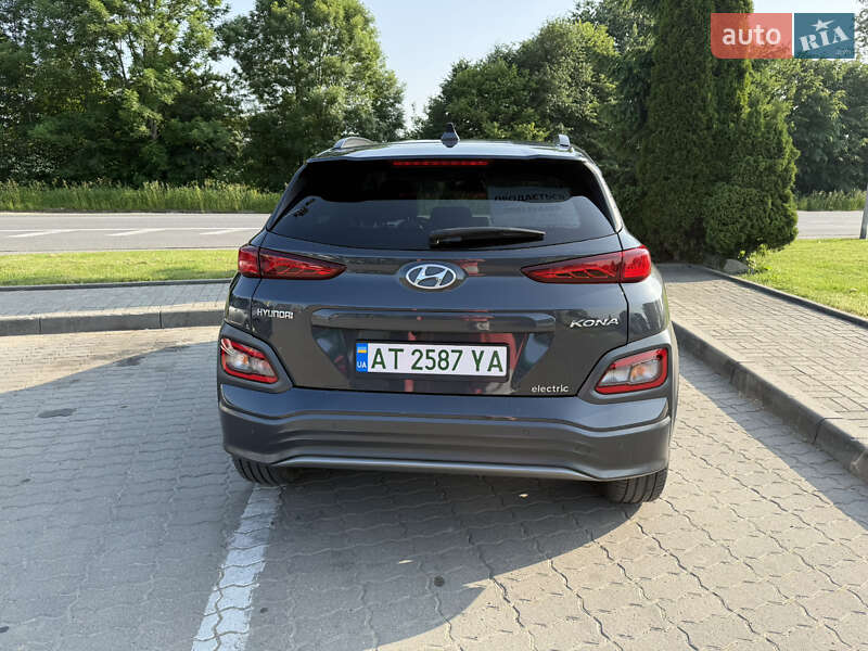 Внедорожник / Кроссовер Hyundai Kona 2020 в Калуше