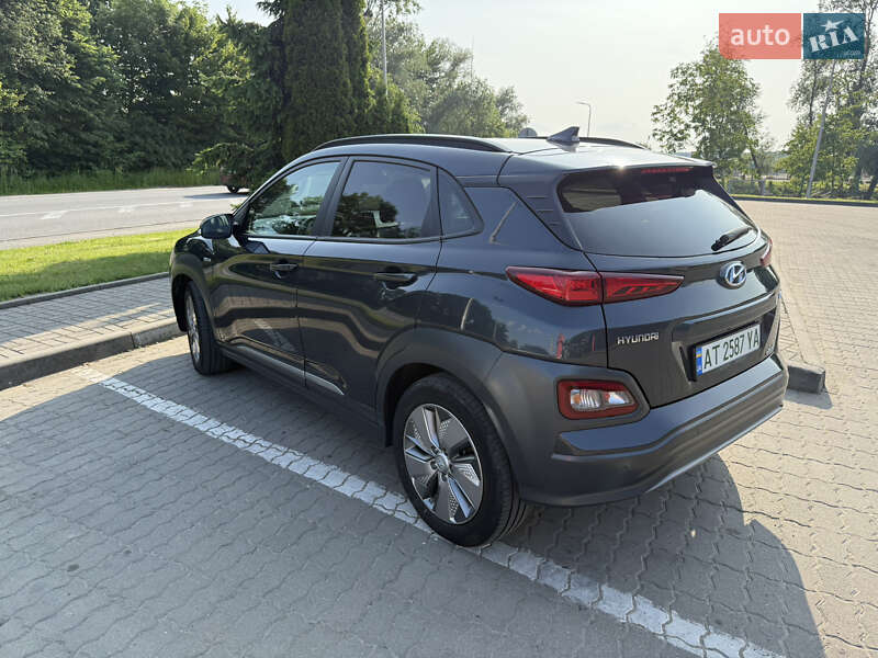 Внедорожник / Кроссовер Hyundai Kona 2020 в Калуше