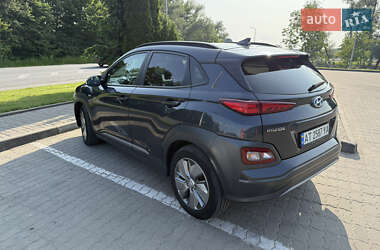 Внедорожник / Кроссовер Hyundai Kona 2020 в 