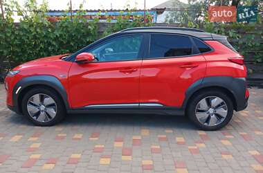 Позашляховик / Кросовер Hyundai Kona 2019 в 