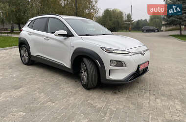 Позашляховик / Кросовер Hyundai Kona 2019 в 