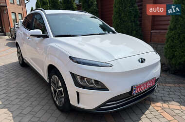 Внедорожник / Кроссовер Hyundai Kona 2022 в Виннице