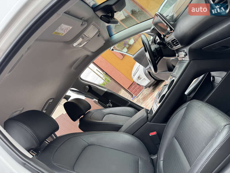 Внедорожник / Кроссовер Hyundai Kona 2019 в Ровно