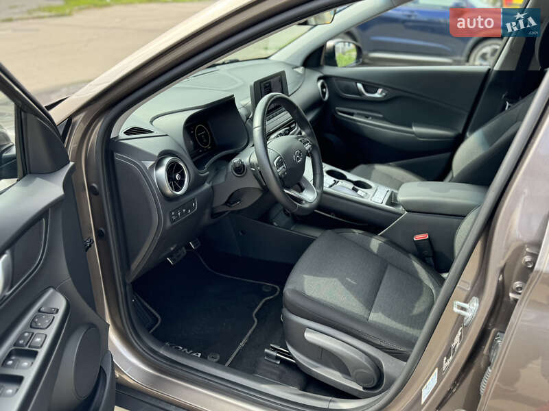 Позашляховик / Кросовер Hyundai Kona 2021 в Києві