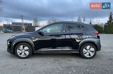 Внедорожник / Кроссовер Hyundai Kona 2020 в Киеве