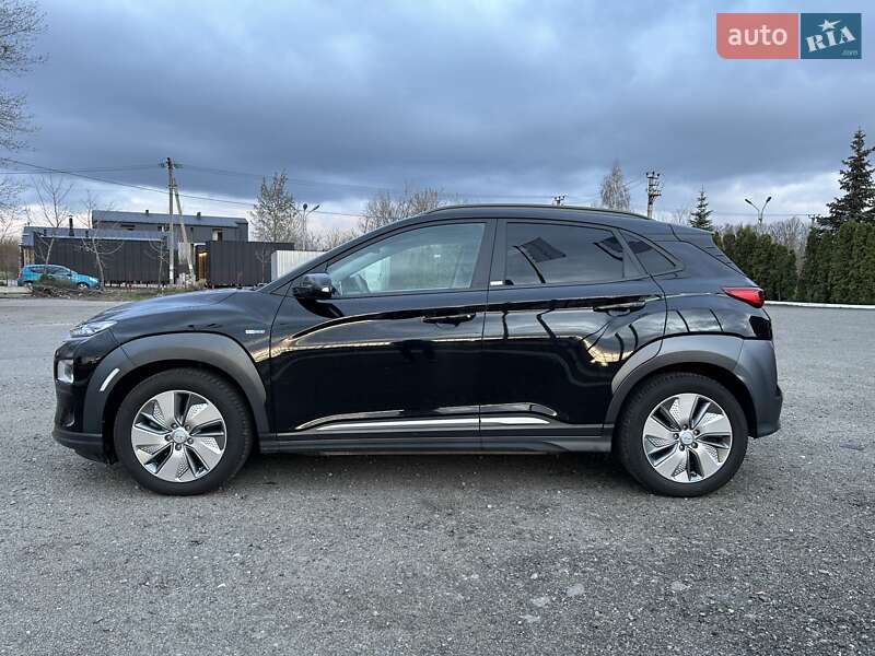Позашляховик / Кросовер Hyundai Kona 2020 в Києві