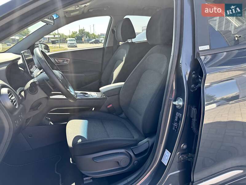 Внедорожник / Кроссовер Hyundai Kona 2021 в Кременчуге фото 13 Внедорожник / Кроссовер Hyundai Kona 2021 в Кременчуге