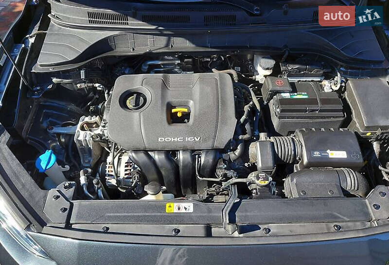 Позашляховик / Кросовер Hyundai Kona 2018 в Тернополі