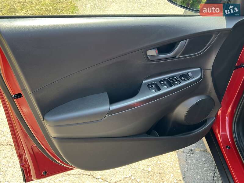 Внедорожник / Кроссовер Hyundai Kona 2018 в Днепре